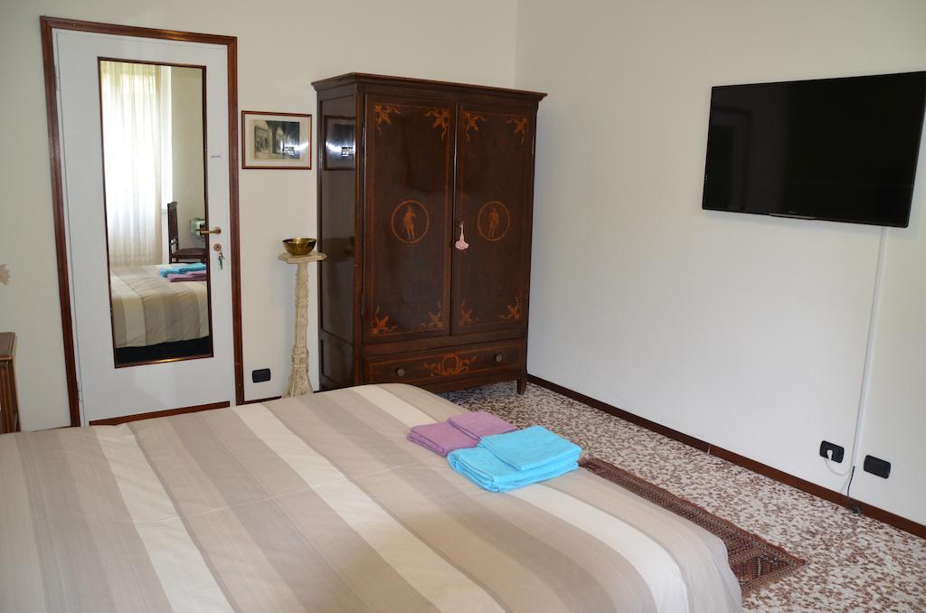 Green Quercia Apartment Como Zimmer foto